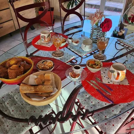 D'hote La Coquierrerie Bed & Breakfast